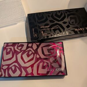 Mary Kay Perfect Palette with Vibrant Pink and Sleek Black